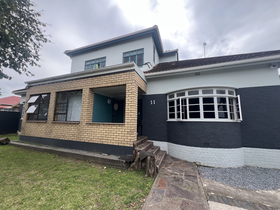 5 Bedroom Property for Sale in Cambridge Eastern Cape